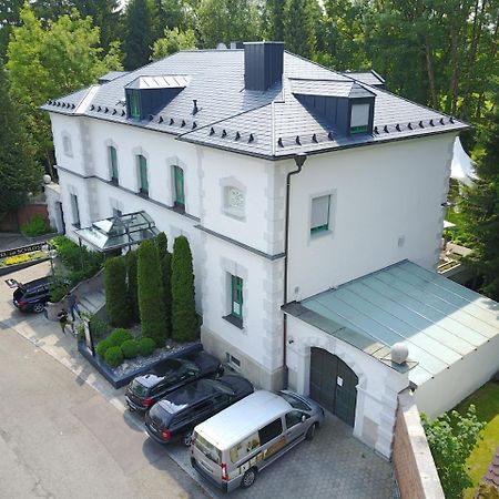 Hotel Am Schloss Illertissen Dış mekan fotoğraf
